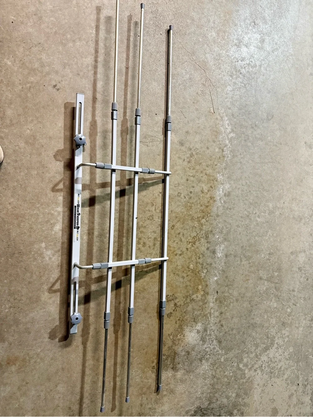 PetEgo Kar 9 Keeper Car Barrier - silver